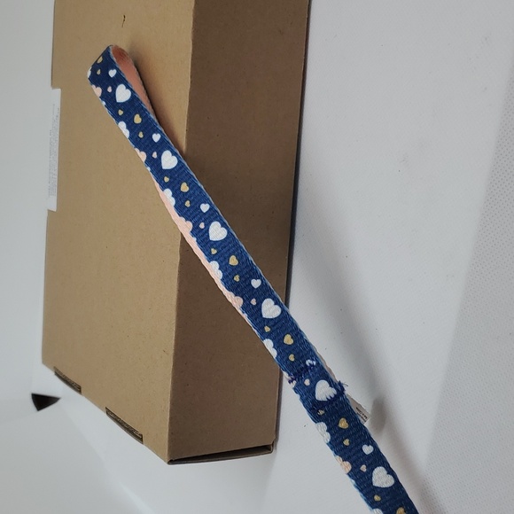 Tahari Dog Leash in Size Small - Picture 3 of 5